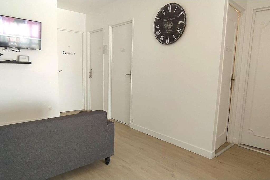 Ferienwohnung Parisian Cosy Flat With Balcony Argenteuil Exterior foto
