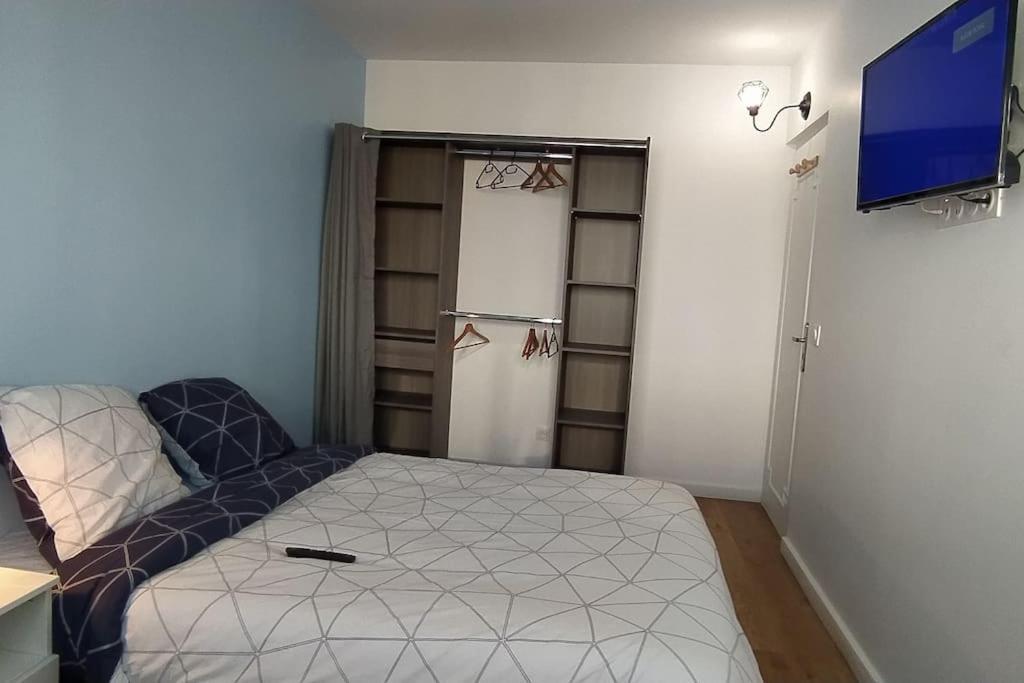 Ferienwohnung Parisian Cosy Flat With Balcony Argenteuil Exterior foto